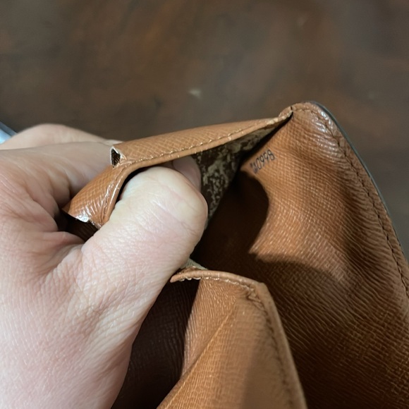 Vintage LV wallet authentic - Picture 12 of 12